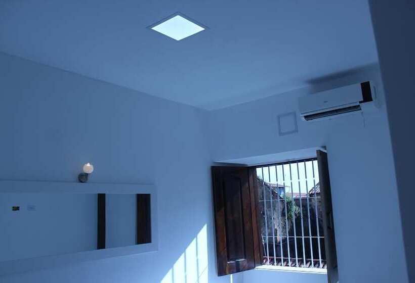 غرفة قياسية ثلاثية, Pousada Catarina Mina