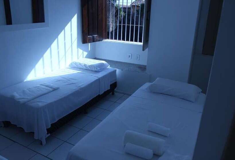 غرفة قياسية ثلاثية, Pousada Catarina Mina