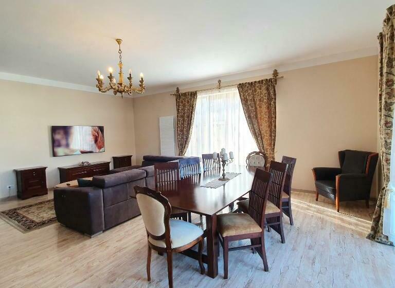 اتاق استاندارد, Vila De La Lugas