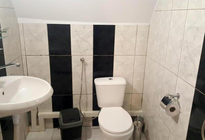 غرفة إقتصادية رباعية, & Restaurant Kotel