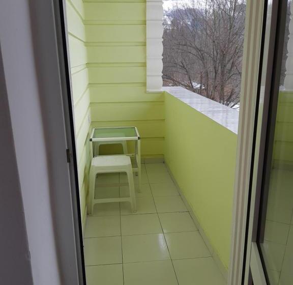 غرفة قياسية رباعية مزودة بشُرفة, & Restaurant Kotel