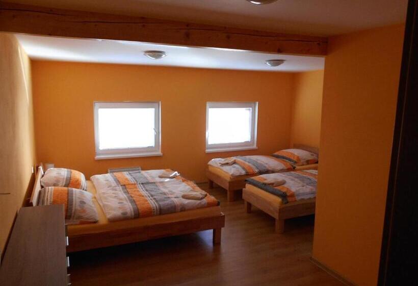 スタンダード４人部屋, Penzion Imrichovi