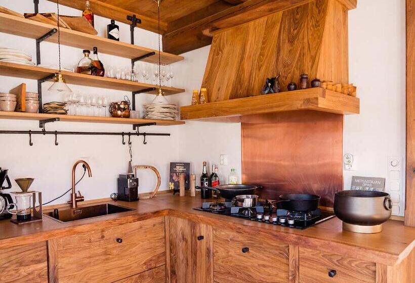 דירת חדר סופריור, Tackork Gård & Marina