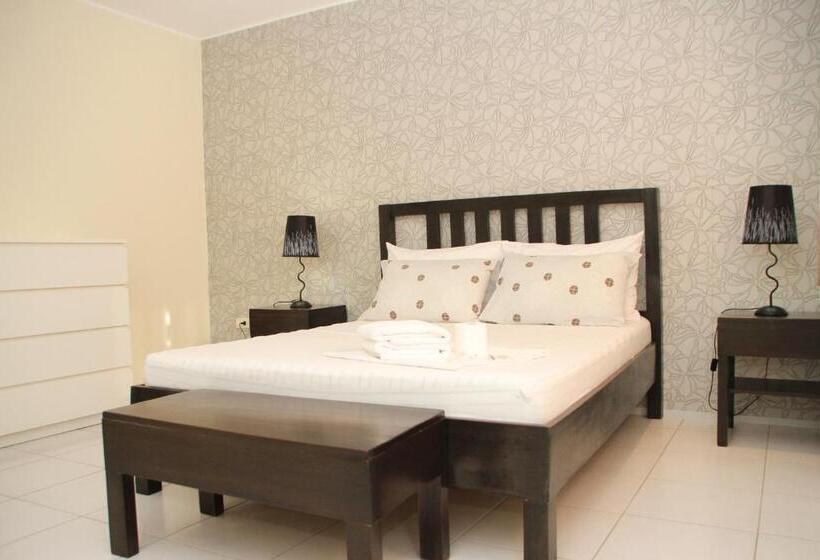 Номер Стандарт с Террасой, Victoria S Bed & Breakfast