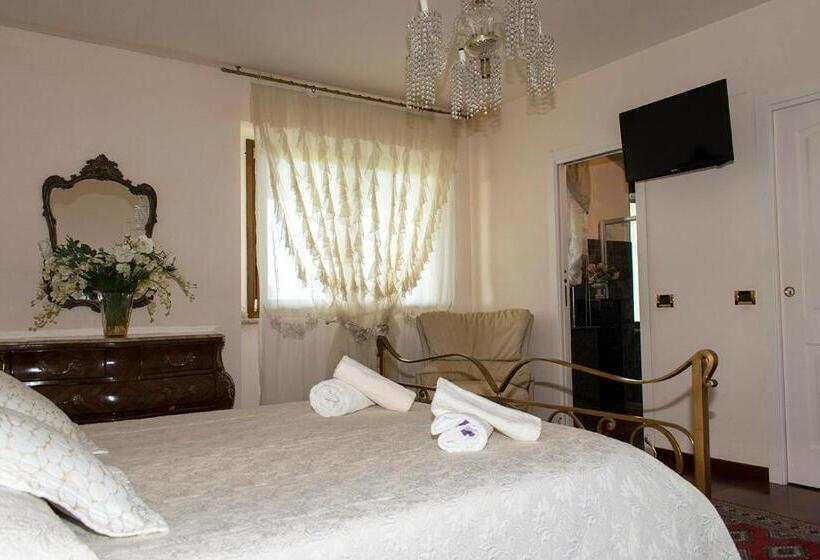 סוויטת ג'וניור נוף לגינה, B&b Villa Moen