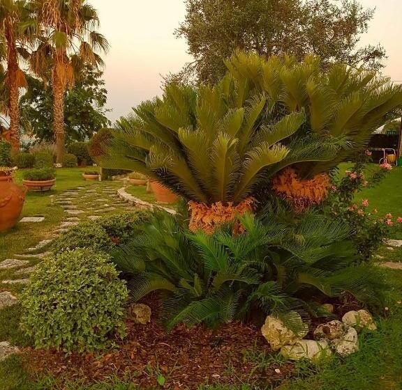 סוויטת ג'וניור נוף לגינה, B&b Villa Moen