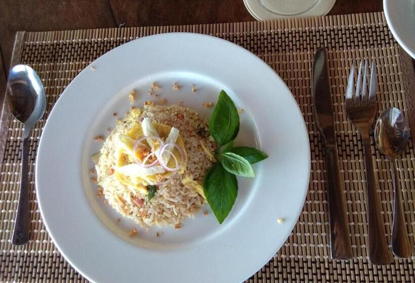 Villa 1 Quarto, Ancelle Cristo Re