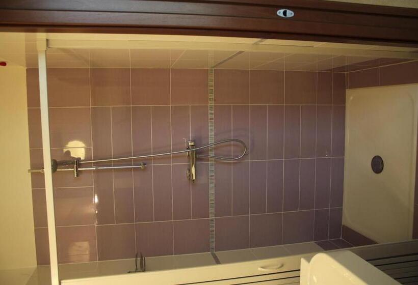 غرفة قياسية ثلاثية مطلة علي الحديقة, La Casa Dei Gatti