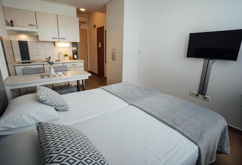 استودیوی استاندارد, Sobe Rooms Nataly