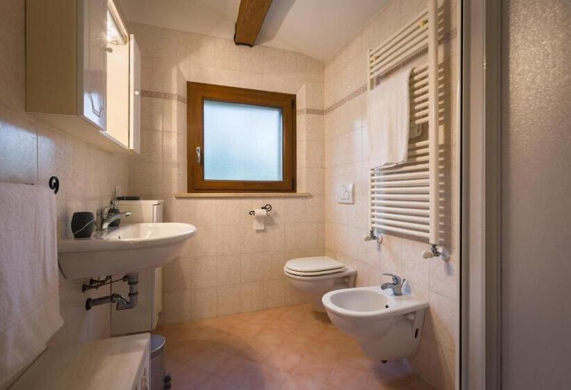 Casa 1 Quarto, San Paterno B&b