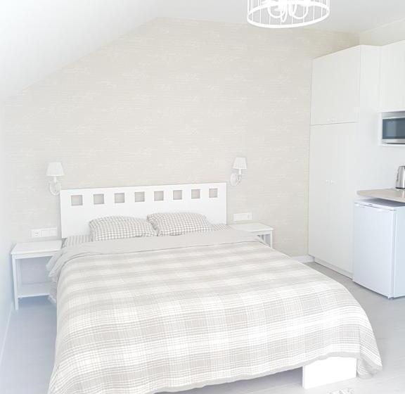 اتاق استاندارد با بالکن, Atostogu Sala