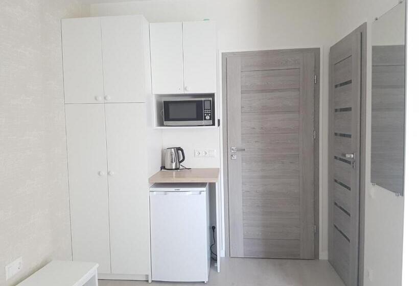 اتاق استاندارد با بالکن, Atostogu Sala