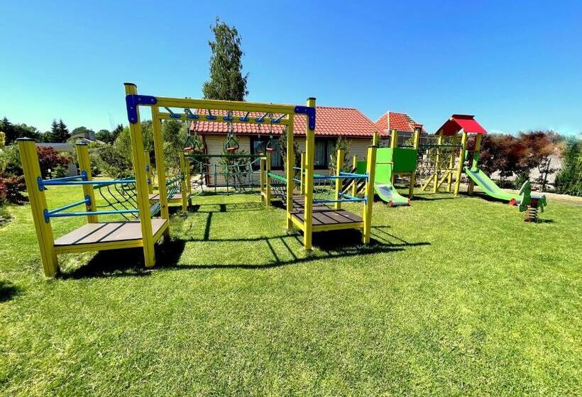 اتاق سوپریور سه تخته, Atostogu Sala