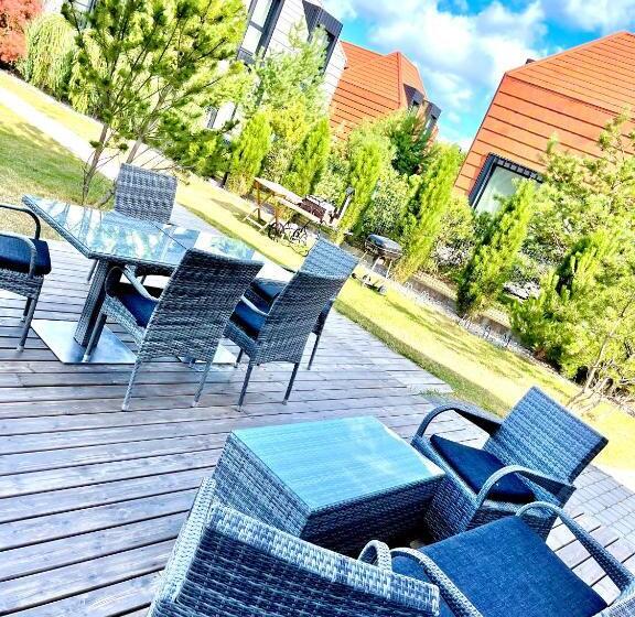 اتاق سوپریور خانوادگی, Atostogu Sala