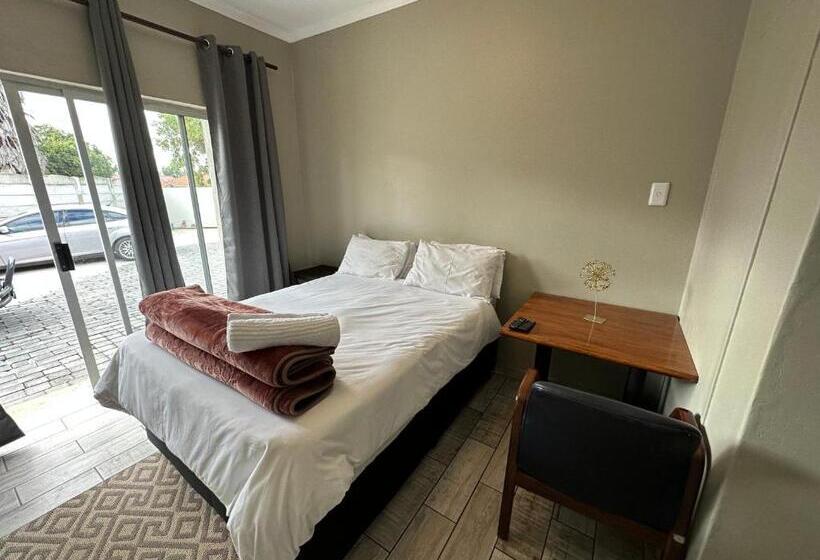 חדר סטנדרט, Favour Guest House