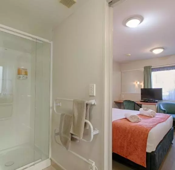 スタンダードスタジオ, Bella Vista Motel Blenheim