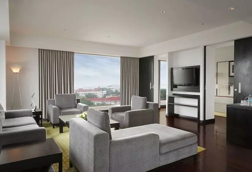 スイート, Crowne Plaza Pune City Centre, An Ihg