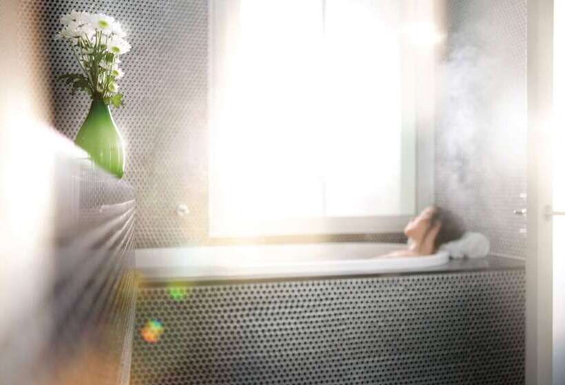 スーペリアールーム, Debrett