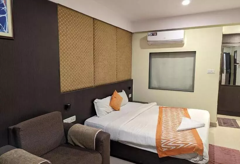 スタンダードルーム, Sk First Transit Hotel Shamshabad