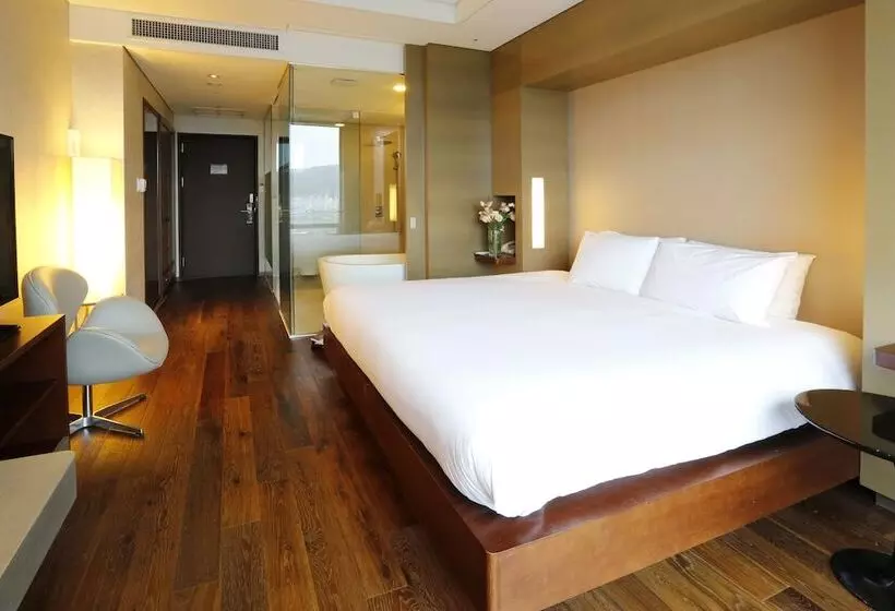 エクゼクティブルーム, Grand Mercure Ambassador Changwon