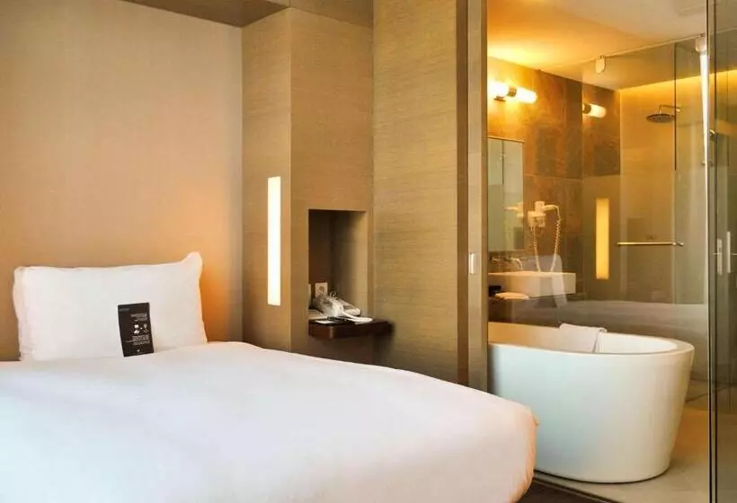スーペリアシングルルーム, Grand Mercure Ambassador Changwon