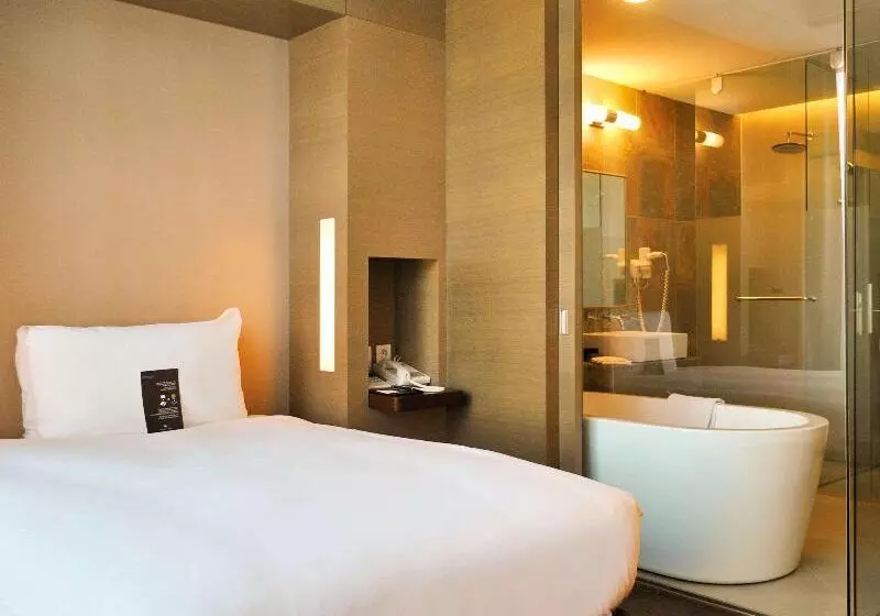 スーペリアシングルルーム, Grand Mercure Ambassador Changwon