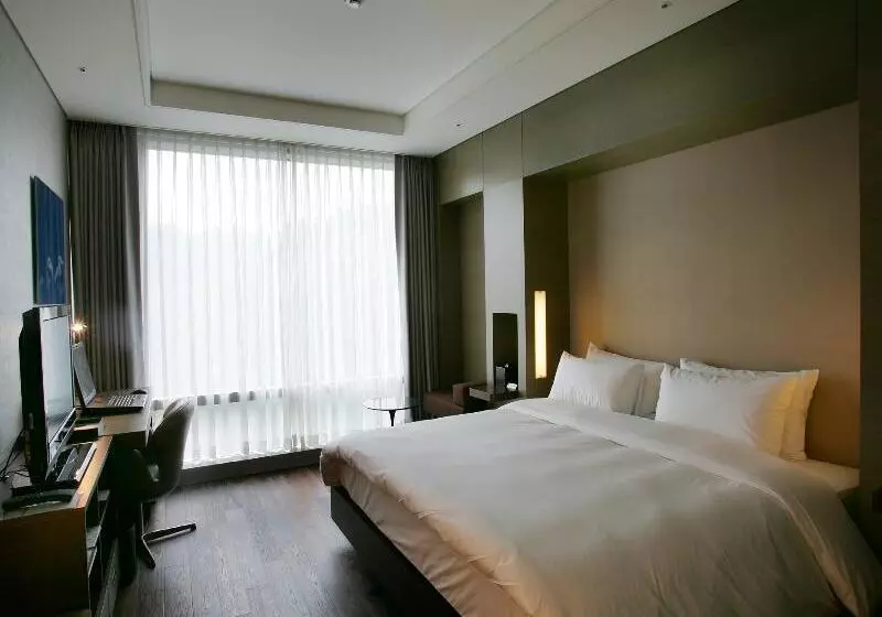 スーペリアシングルルーム, Grand Mercure Ambassador Changwon