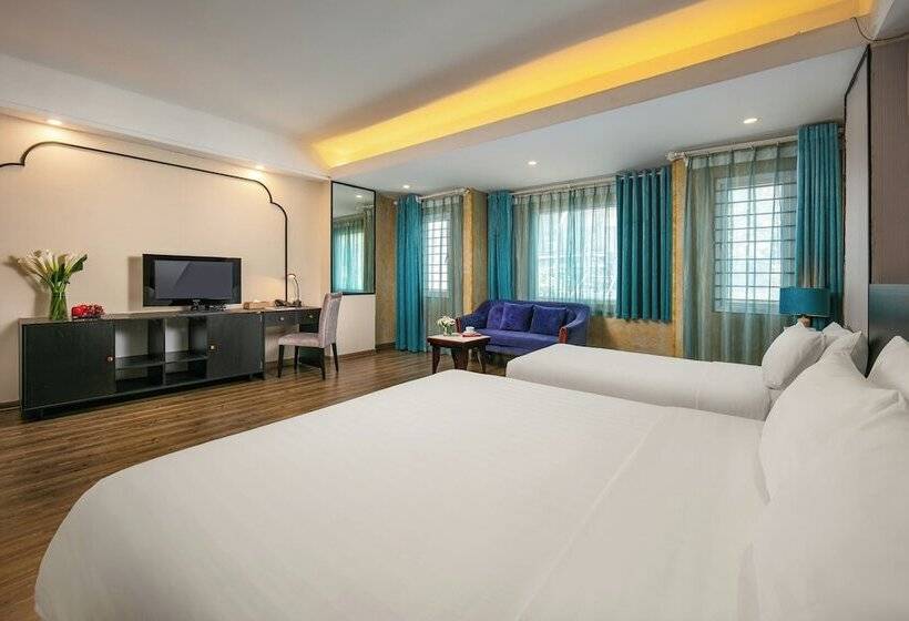 エクゼクティブトリプル, Ja Cosmo Hotel And Spa