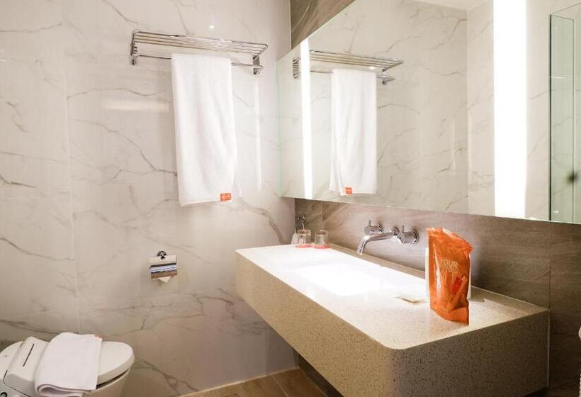 スタンダードルーム, Harris Hotel And Conventions Kelapa Gading Jakarta