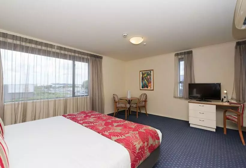 スーペリアスタジオ, Heartland Hotel Auckland Airport