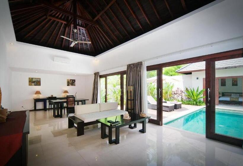 فيلا غرفة نوم واحدة مع مسبح, Kebun Villas & Resort