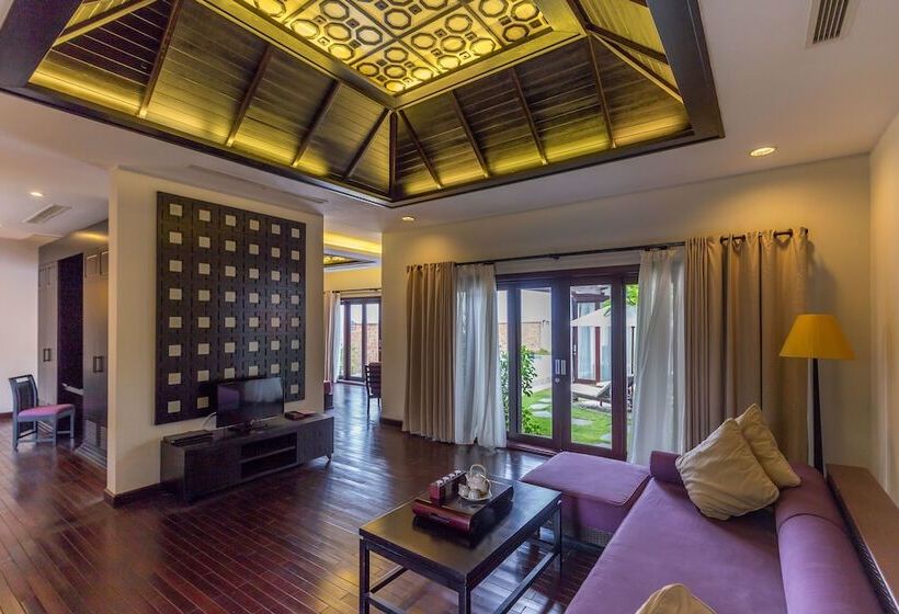 ویلای یک اتاق خوابه با استخر شنا, Lapochine Beach Resort