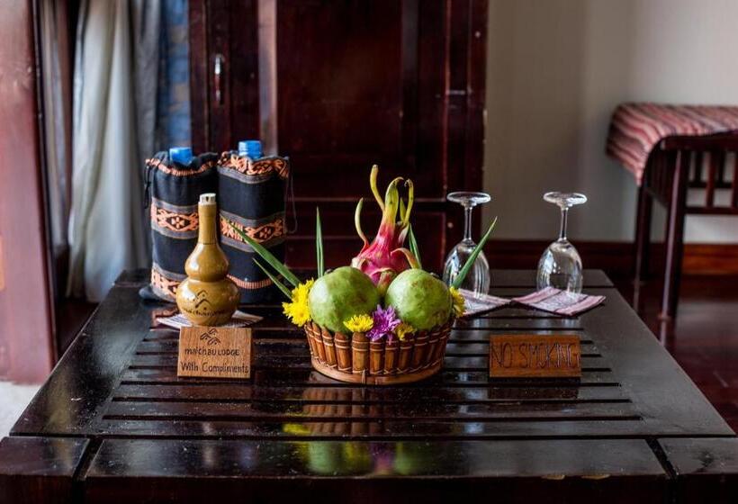 اتاق لوکس با چشم‌انداز استخر, Mai Chau Lodge