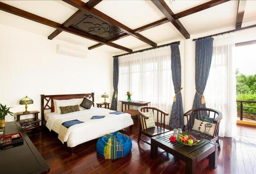 سوییت جونیور, Mai Chau Lodge
