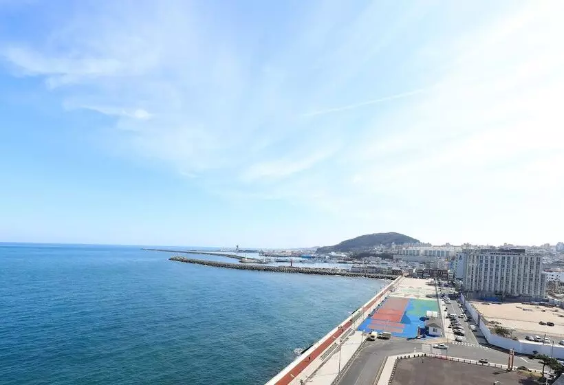 اتاق استاندارد با چشم‌انداز دریا, Ocean Suites Jeju