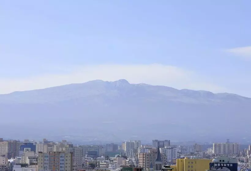 اتاق استاندارد با چشم‌انداز کوهستان, Ocean Suites Jeju