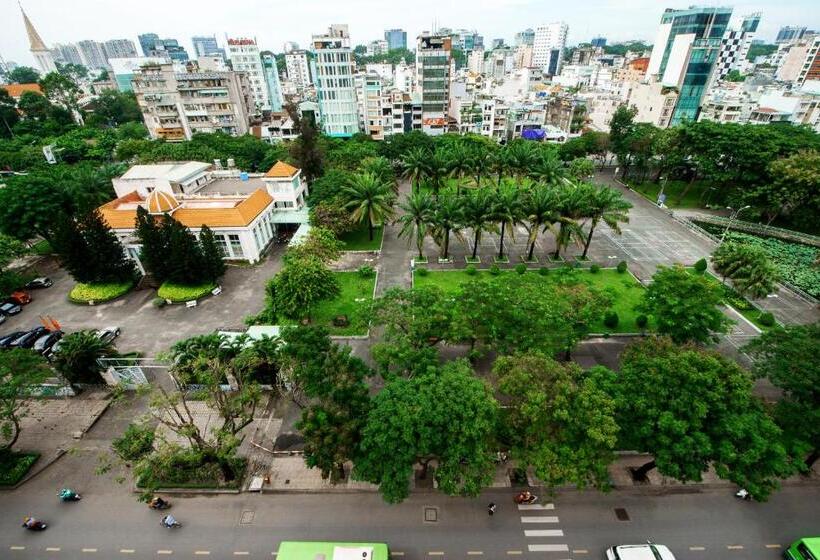 سوییت, Palago Park View