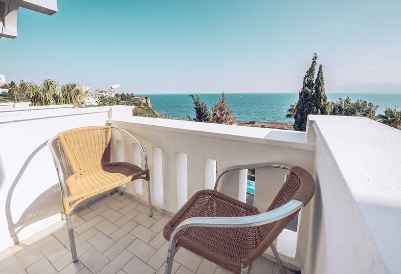 Quarto Estandar Vista Mar, Royal City