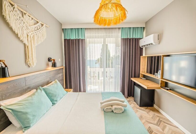 Quarto Estandar Vista Mar, Royal City