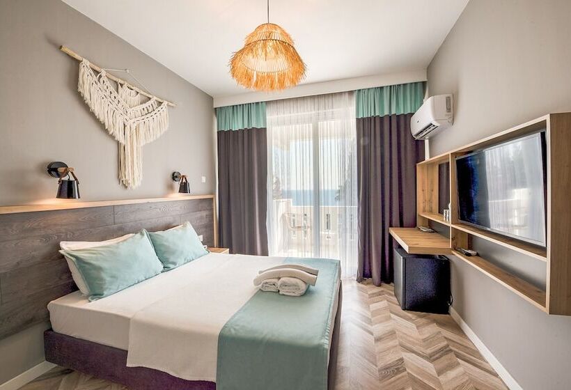 Quarto Estandar Vista Mar, Royal City