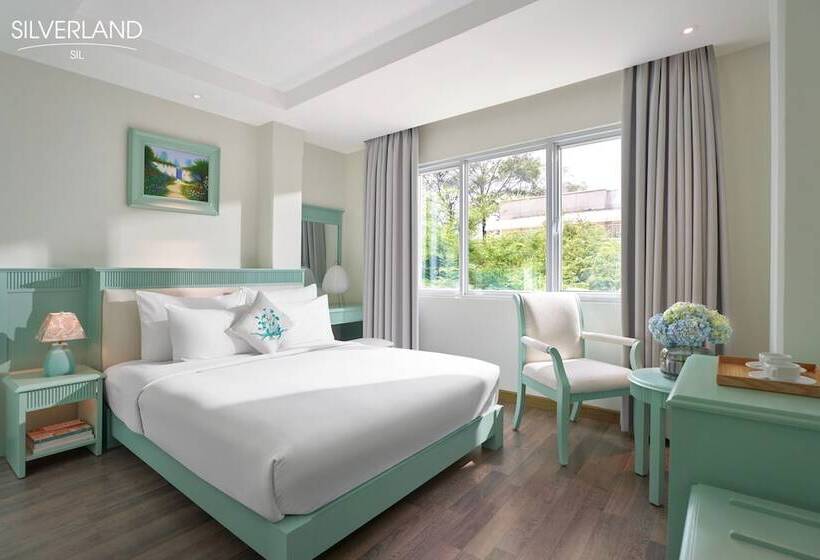חדר פרמיום, Silverland Sil