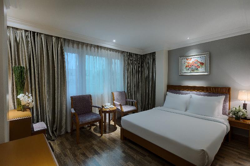 סוויטה, Silverland Sil