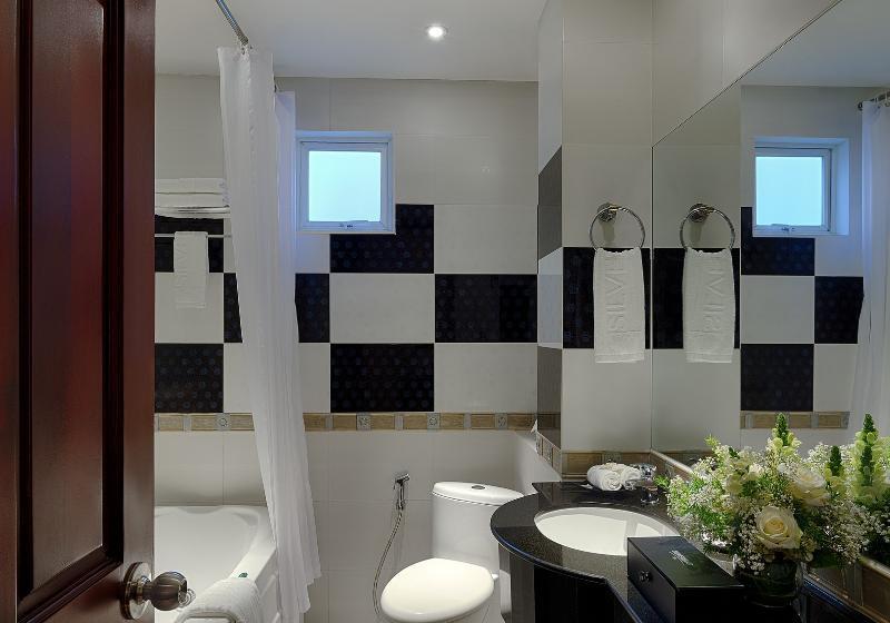 סוויטה, Silverland Sil