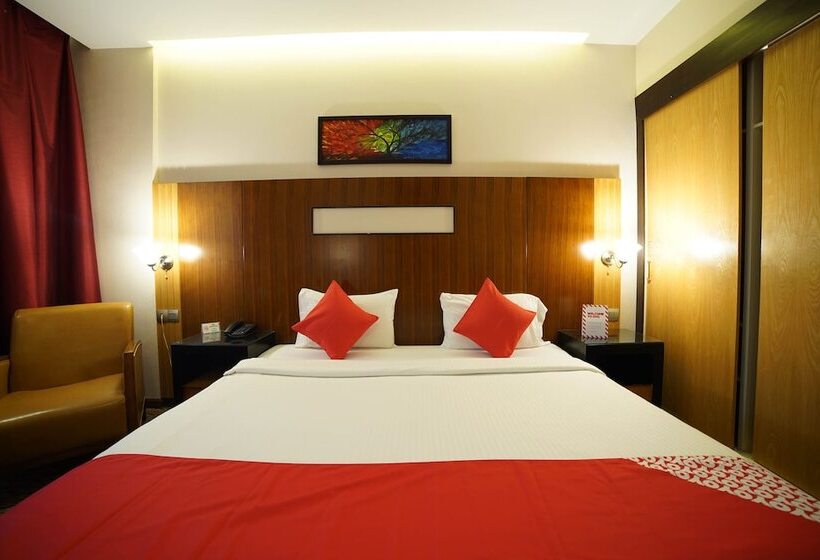 Standard Room, Sun and Sands Downtown