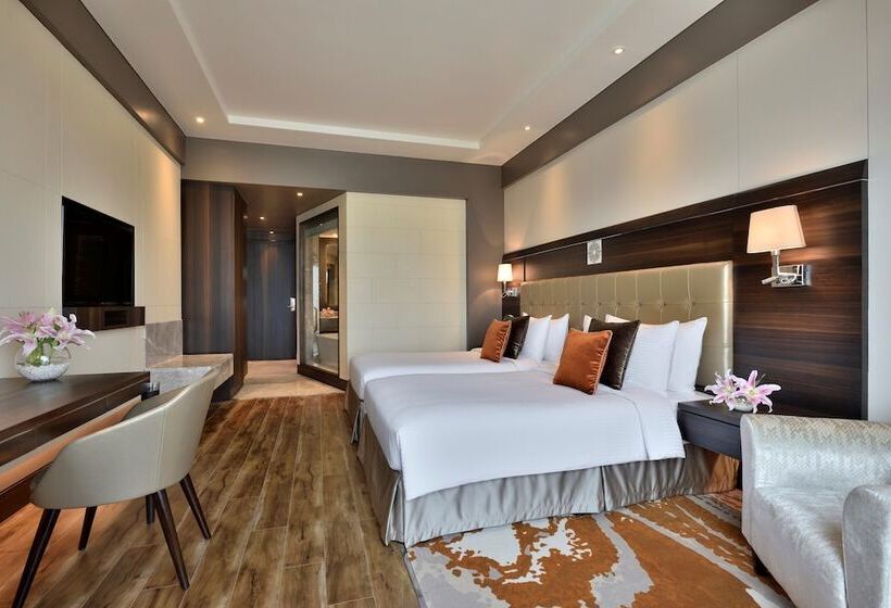 اتاق لوکس, Taj Hotel & Convention Centre, Agra