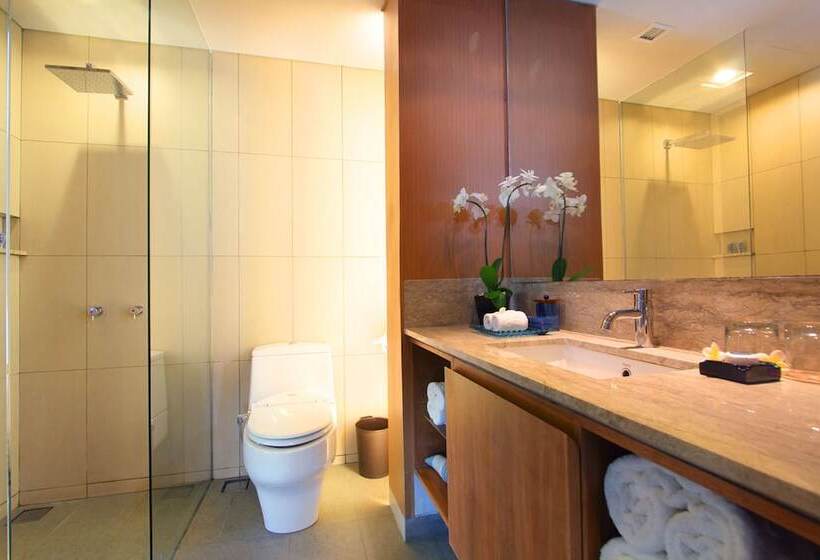 חדר דלוקס נוף בריכה, The 1o1 Bali Oasis Sanur