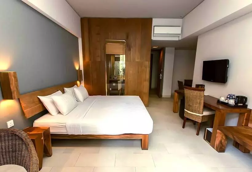 プールの見えるデラックスルーム, The 1o1 Bali Oasis Sanur