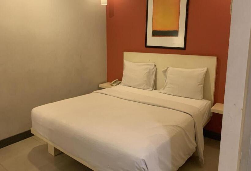 Номер Deluxe, Glodok Plaza