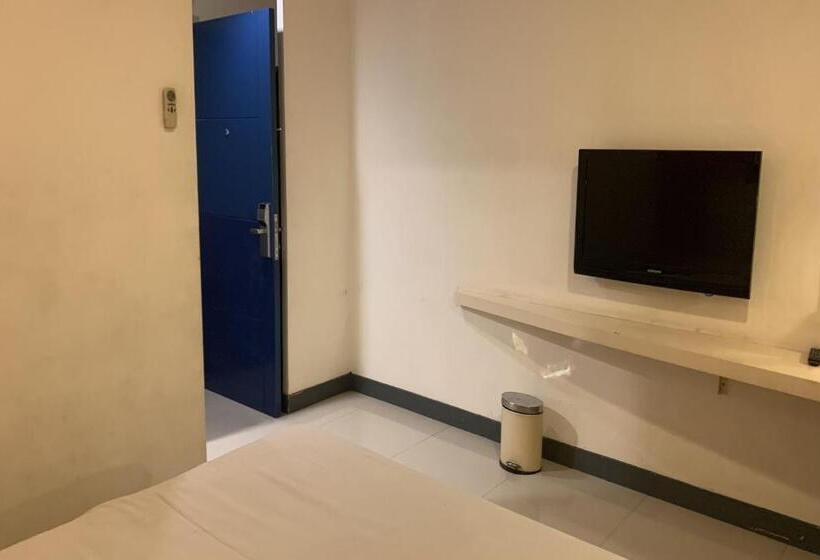 Номер Deluxe, Glodok Plaza