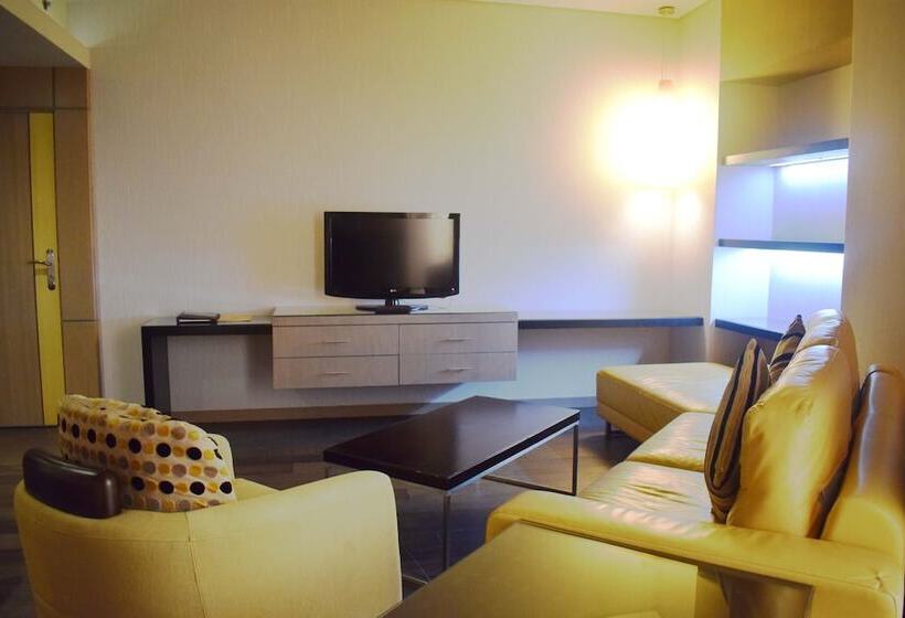 Полулюкс, Time Grand Plaza Hotel, Dubai Airport